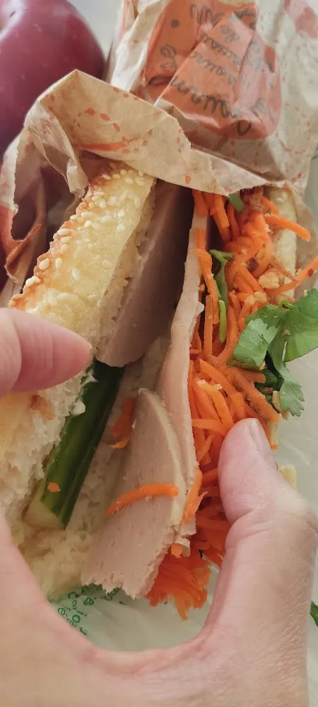 Entree Banh Mi